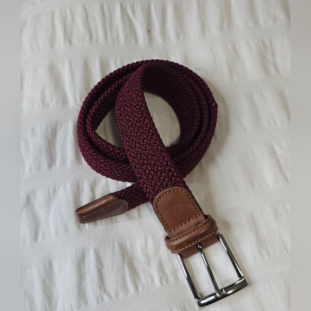 Anderson's woven elastic belt with leather trim. 46" x 1.5"